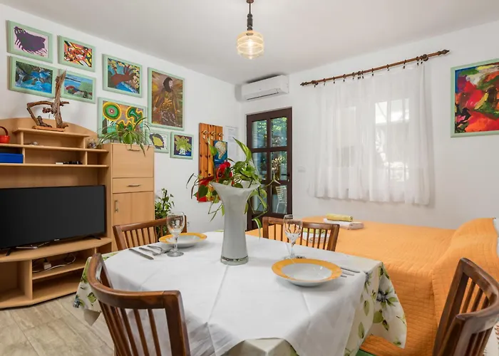 Haus Sandalj 350S